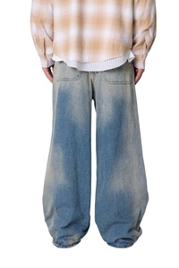 Jean ample vintage délavé pour homme, bleu moyen, écologique, respirant, coupe décontractée, en denim mi-lourd, streetwear durable - Product Image 4