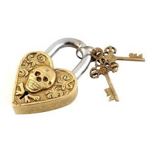 Metal Brass Best Quality Antique Locks Iron <b>Padlock</b> & Keys Vintage Style Lock With 2 Keys Working Condition Locks skull shape - Product Image 1