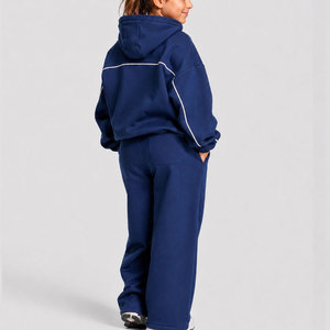 Ensemble de survêtement en coton rouge pour filles, manches longues, col rond, vêtements décontractés d'automne avec logo imprimé, poches latérales, taille élastique, vêtements pour enfants - Product Image 2