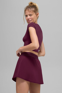 T-shirt court en tissu doux pour femmes, manches courtes, décontracté, respirant, col rond - Product Image 3