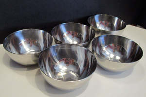 Juego de 2 cuencos de comida y dulces de acero inoxidable de la mejor calidad, vajilla elegante pulida con espejo, cuencos de frutas para servir - Product Image 3