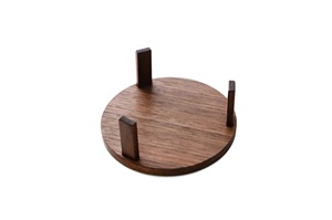 Ensemble de sous-verres en bois d'olivier et résine époxy de qualité supérieure Belladec, personnalisés, carrés et ronds, avec un design classique et un support fait main - Product Image 3