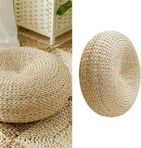 Tabouret et ottoman en rotin tissé à la main avec un design artisanal moderne pour salon, chambre à coucher, hôtel - Product Image 2