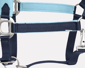 Cabestro Acolchado de Nailon para Caballo con Hebillas Ajustables y Cojín Azul Suave para Uso Ecuestre - Product Image 2