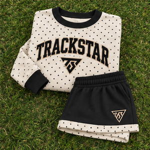 Conjunto de 2 Piezas para Mujer, Color Crema, Cuello Redondo con Puntos Invertidos, Shorts, Ropa Deportiva Casual Personalizada - Product Image 6