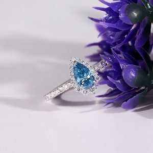 Bague de fiançailles en diamant bleu de laboratoire avec halo, argent 925 plaqué rhodium, certifiée IGI, cadeau d'anniversaire pour les amoureux de bijoux - Product Image 3