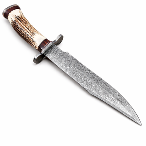 Cuchillo Bowie de Camping Hecho a Mano de Grado Industrial en Acero de Damasco con Mango de Cuerno y Funda de Cuero de 15 cm - Product Image 1