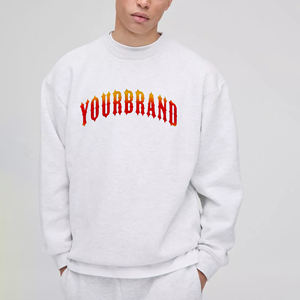 เสื้อสเวตเชิ้ตคอกลมทรงโอเวอร์ไซส์สำหรับผู้ชาย ยี่ห้อ YOURBRAND ผลิตจากผ้าโพลีเอสเตอร์/คอตตอนผสม เป็นมิตรต่อสิ่งแวดล้อม เหมาะสำหรับใส่สตรีทแวร์ในฤดูหนาว ลายพิมพ์ - Product Image 2