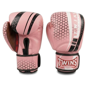 ถุงมือชกมวยคู่แฝดคุณภาพสูงสั่งทำพิเศษพร้อมโลโก้ สำหรับมืออาชีพ คิกบ็อกซิ่ง มวยไทย สายรัดแบบตะขอเกี่ยว - Product Image 5