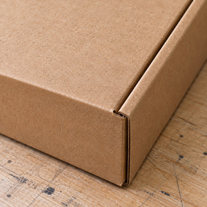 Caja de Cartón Kraft Personalizada, Color Marrón Liso, con Tapa Abatible, para Envíos de Comercio Electrónico - Product Image 3