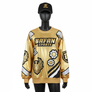 Sudadera Deportiva Dorada para Mujer, 320GSM, Invierno, Tela Brillante, Diseño Personalizado con Parche Holográfico Termotransferible en la Parte Delantera, Transpirable - Product Image 6