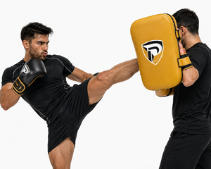 Cible de frappe Dumela en cuir jaune, durable, respirante et écologique pour l'entraînement de kickboxing et de boxe - Product Image 3