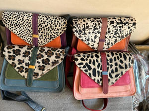 Sac à bandoulière en cuir de fourrure imprimé animal recyclé de style occidental Sac à main en cuir de haute qualité Sac à bandoulière latéral coloré pour femmes - Product Image 4