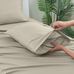 Drap de lit uni en fibre de bambou 300TC, doux, durable et rafraîchissant, pour la maison, la chambre, l'hôtel, les centres de villégiature et les locations, en vente - Product Image 5