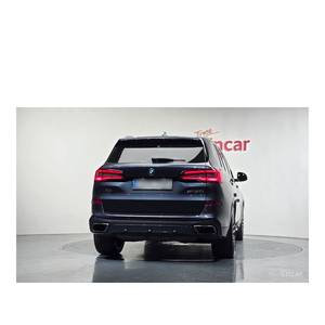 BMW X5 M50i 2022, Volante a la Izquierda, Caja de Cambios Automática, Cámara Trasera, Techo Panorámico, Motor 4.4L, 400+ CV, 128.762 km - Product Image 4