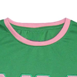 เสื้อยืด AKA Green Ringer แต่งขอบสีชมพู ปักตัวอักษรกรีก เสื้อยืดลำลองสำหรับผู้หญิง สีเขียวและสีชมพู - Product Image 2