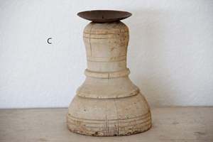 Portavelas Rústico Hecho a Mano de Madera Natural, Soporte Cónico de Madera Tallada Vintage para Decoración del Hogar - Product Image 3