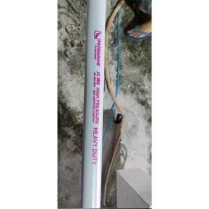 Tuyau de plomberie rigide en PVC-U durable de 1/2 pouce, conduit d'eau gris de six mètres, 2,5 kg, résistant à la pression, haute qualité, résistant aux produits chimiques - Product Image 1