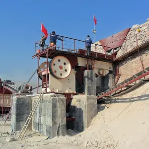 Prix de la Machine de concassage de pierre minière, équipement de concassage de roche, béton de carrière, ligne de Production Mobile de concassage de pierre