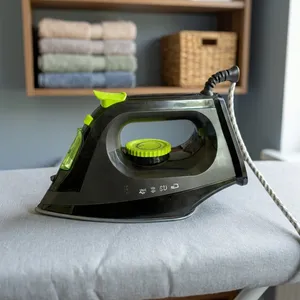 Fer à vapeur électrique en plastique 2000W à économie d'énergie pour usage hôtelier - Product Image 2