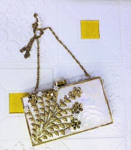 Bolso de mano para mujer, estilo fiesta, Fusion Republik MOP, con pedrería cuadrada, cierre magnético, forro de poliéster, correa de cadena - Product Image 3