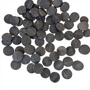 Chaquetas de mezclilla personalizables y ecológicas con botones de cuerno de búfalo y botones negros, decoración de cuentas con patrón cuadrado en blanco, venta al por mayor OEM - Product Image 6