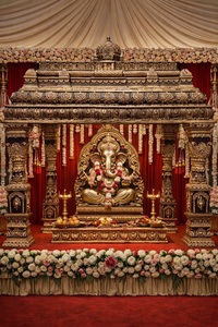 Mandap de Boda Estilo Padmavati del Sur de la India, Conjunto de Mandap Tradicional del Sur de la India para Bodas, Mandap para Bodas con Temática de Jardín al Aire Libre - Product Image 2