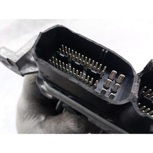 ECU และโมดูลคอมพิวเตอร์มือสองสำหรับรถยนต์ C-class รุ่น A6519007500 - Product Image 5