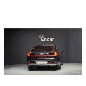 2021 for Hyundai Sonata Inspiration with Automatic Gearbox Leather Seats Rear Camera-60,379 km Left Steering - Product Image 4