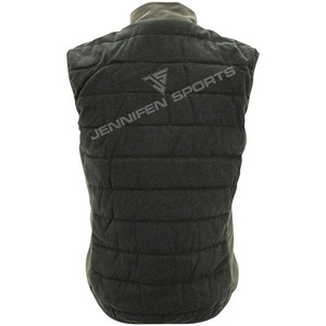 เสื้อกั๊กยุทธวิธีแบบปรับได้ ผลิตจากผ้าขนสัตว์แท้ 100% พร้อมแผ่นรองรับน้ำหนัก  มีหลายกระเป๋า เหมาะสำหรับกิจกรรมกลางแจ้ง การฝึกยุทธวิธี และการล่าสัตว์ ใช้ได้ทั้งผู้ชายและผู้หญิง - Product Image 3