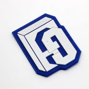 Personaliza tu propio logotipo, color, texto, nombre y números, parches de silicona de goma 3D, accesorios con gancho y bucle, parche de PVC de goma suave - Product Image 3