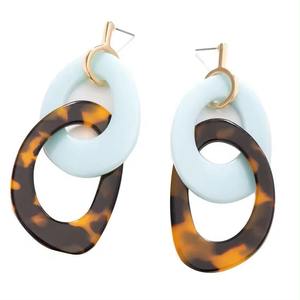 Pendientes de resina hechos a mano, joyería de moda ligera y elegante para niñas y mujeres - Product Image 2