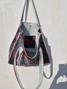 Bolso Tote de Hombro de Terciopelo Premium con Estampado de Aves, Gran Capacidad, Bolso de Moda para Mujer, Venta al Por Mayor OEM - Product Image 2