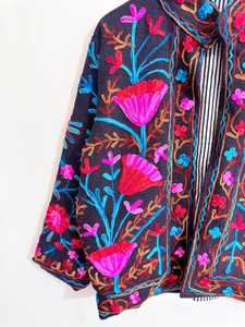 เสื้อแจ็คเก็ตผ้าฝ้ายทอลายดอกปักสไตล์โบฮีเมียน แขนยาว คอวี เอวธรรมชาติ ทรงหลวม ปักมือ สำหรับงานปาร์ตี้ฤดูร้อน - Product Image 5