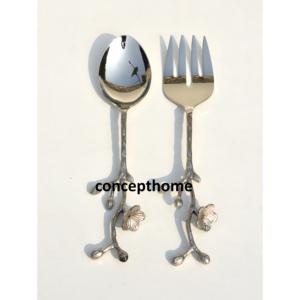 Juego de Cubiertos para Ensalada de Acero Inoxidable con Diseño Floral y Mango Plateado, Acabado Espejo, Apto para Lavavajillas, Ideal para Bodas, Fiestas y Festivales - Product Image 1