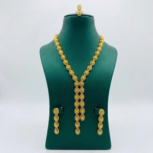 Ensemble de bijoux 3 pièces classique pour femme SAUTOIR COLLIER PLAQUE plaqué or 24 carats, détails intemporels, cadeau sophistiqué pour mariage ou soirée - Product Image 3