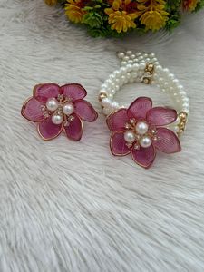 Premium Handmade Royal Rajasthani Ethnic Floral Meenakari Work <b>White</b> Moti Pearl Bead Stretch Bangle <b>Bracelet</b> Jewellery Set - Product Image 3