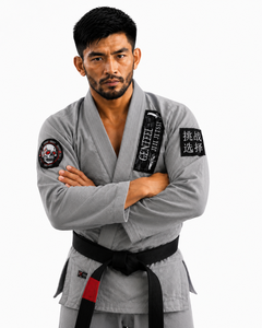 BJJ กิโมโนสำหรับผู้ชายผ้าฝ้าย100% ทอไข่มุกสีเทา450ก. ระบายอากาศได้ดีทนทานมีโลโก้และป้าย GSC สำหรับเล่นกีฬา - Product Image 3