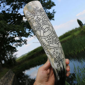 Corne à boire de buffle Viking de haute qualité fabriquée à la main naturelle durable avec support de style poli directement de l'Inde par FWE - Product Image 5