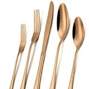 Service de couverts inspiré de la campagne paisible pour des tables confortables, une réception délicate et des repas décontractés - Product Image 1