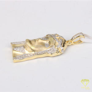 จี้พระเยซูทรงดีไซเนอร์คิง พร้อมการตกแต่งระดับพรีเมียม - Product Image 4