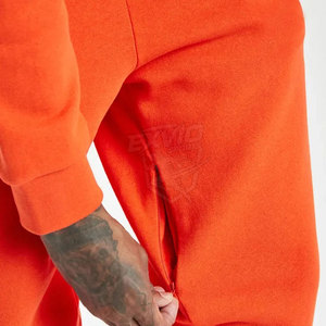 Conjunto Deportivo Casual Moderno para Hombre con Tela Suave para Comodidad Durante Todo el Día, Ideal para Estilo Urbano, Gimnasio o Atuendos de Fin de Semana - Product Image 6