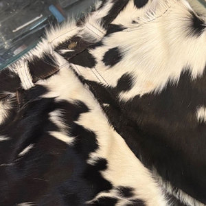 Shorts en cuir de vachette premium avec poils, style western ranch, streetwear de créateur, shorts en cuir véritable pour homme - Product Image 5