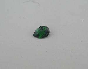 Gema de diópsido cromado verde AAA, Rusia, 7x5 mm - Product Image 3