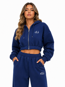 Ensemble de survêtement assorti avec sweat à capuche court à ourlet élastique épais et pantalon palazzo coupe ample, logo personnalisé, vente en gros saisonnière - Product Image 4