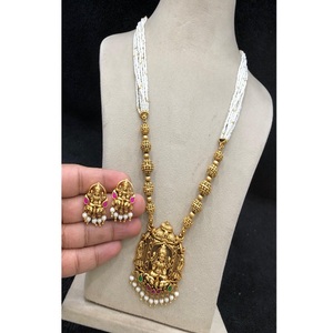 Gorgeous Antique Polish Premium Quality Brass Metal Jadau Stone Temple <b>Jewellry</b> Sugar Beads Long Haram Necklace Set For Women - Product Image 1