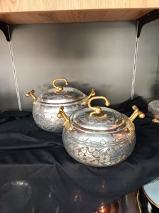 Casserole ronde en métal avec couvercle, design chinois traditionnel, poignées en alliage de zinc, extérieur poli, ustensile de cuisson durable - Product Image 2