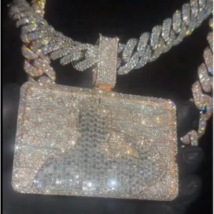 จี้และชาร์มเงินแท้ CONCEPTION S925 สไตล์ฮิปฮอป ตัวอักษรแบบกำหนดเอง ประดับเพชรโมอิสซาไนต์ทรงกลมเจียระไนแบบบริลเลียนท์ สำหรับทุกเพศ - Product Image 1