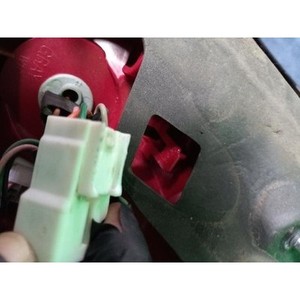 ไฟท้ายซ้าย Opirus ปี 2003-2010 มือสอง ของแท้ รหัส 924013F500 - Product Image 6