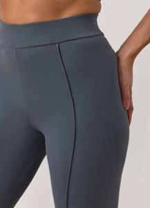 Leggings de sport écologiques pour femmes, taille haute, élastiques, sur mesure, respirants, avec taille, couleur et design personnalisés - Product Image 3